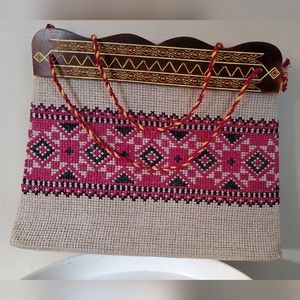 Vintage embroidered handbag